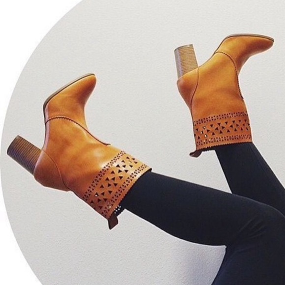 Tan Distressed Laser Cut Perforated Tall Boots - Picture 2 of 3